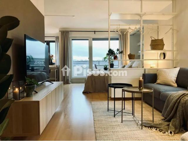 Apartamento en alquiler en Carrer de Ribelles Comins, 6