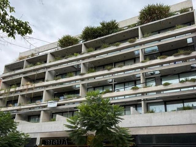Apartamento en alquiler en Castelar