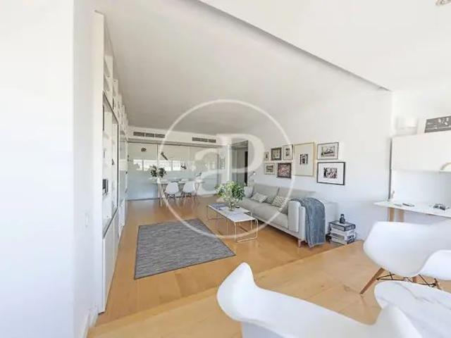 Apartamento en alquiler en Castellana