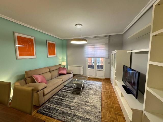 Apartamento en alquiler en Casco Histórico 09003