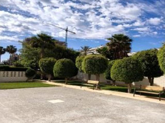 Apartamento en Alquiler en Caserío El Campello, Alicante