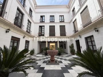 Apartamento en alquiler en Centro