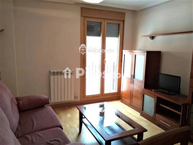 Apartamento en alquiler en Centro Casco Histórico