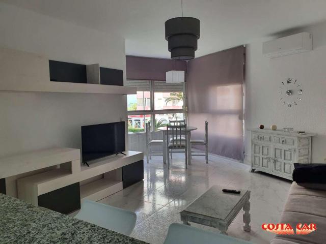 Apartamento en alquiler en Centro Internacional Torrox, 800 €/mes, Ref.: 1435 Costacar