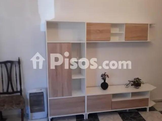 Apartamento en alquiler en Cerca de Las Murallas y Paseo Antonio Machado