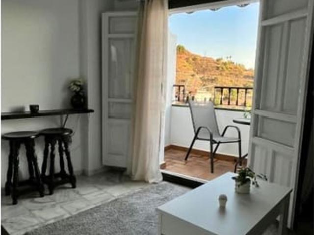 Apartamento en alquiler en Cómpeta, Málaga Costa del Sol