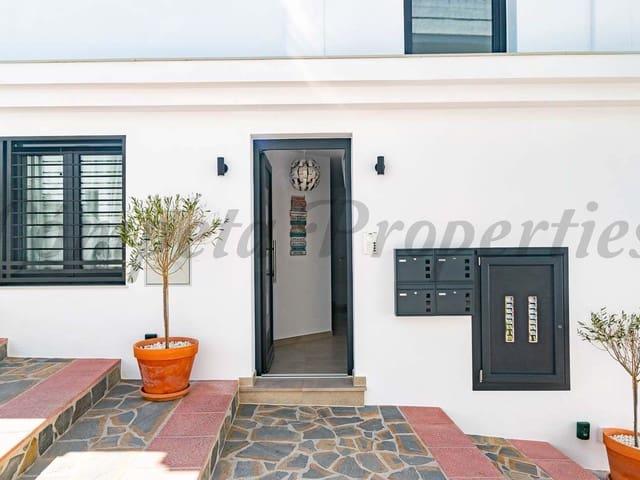 Apartamento en alquiler en Cómpeta, Málaga Costa del Sol