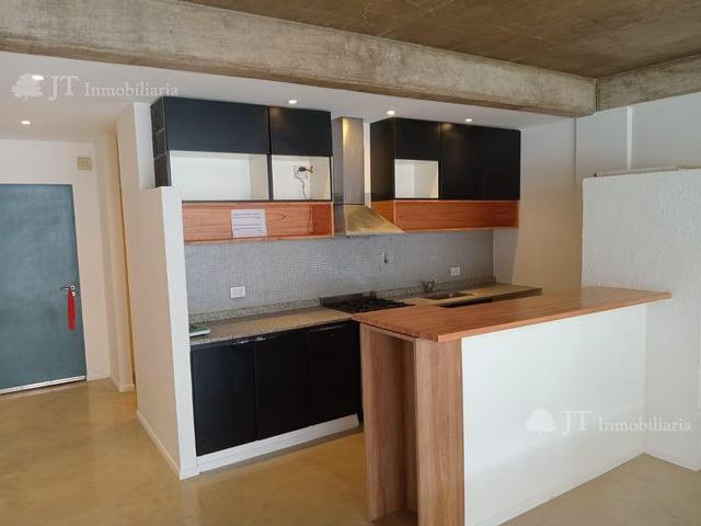 Apartamento en alquiler en Constitución