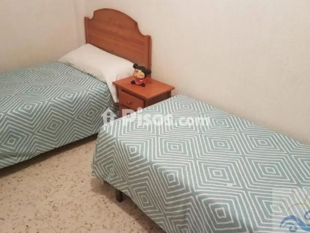 Apartamento en alquiler en Colominas