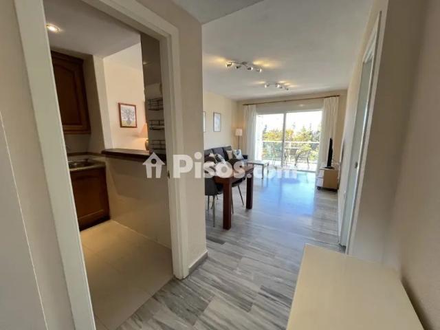 Apartamento en alquiler en Costabella El Rosario Ricmar