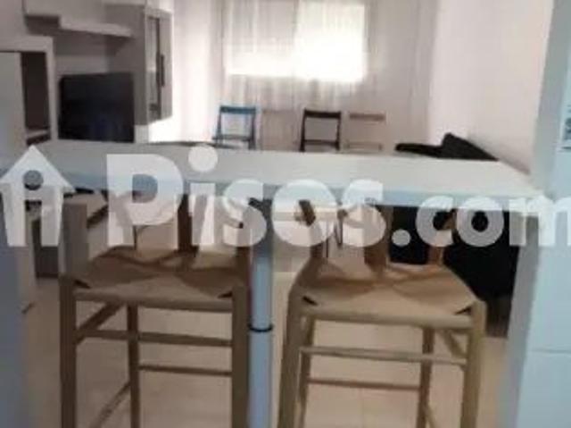 Apartamento en alquiler en Crtera. Motores