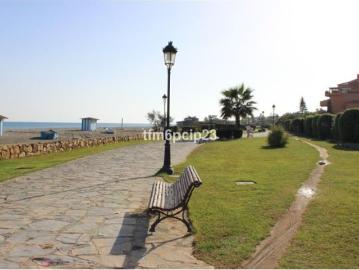 Apartamento en Alquiler en Duquesa, La Málaga