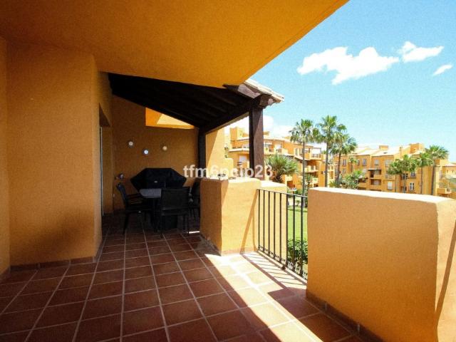 Apartamento en Alquiler en Duquesa, La Málaga