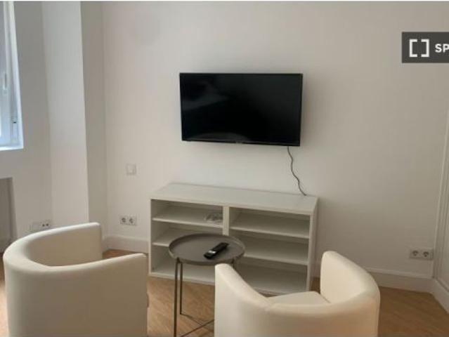 Apartamento en alquiler en El Viso, gastos incluidos
