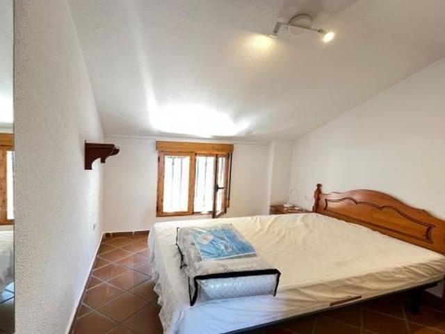 APARTAMENTO EN ALQUILER EN EL ALBAYZIN