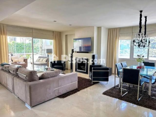 Apartamento en alquiler en Este Golf Río Real