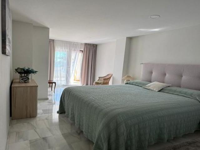 Apartamento en Alquiler en Estepona, Málaga