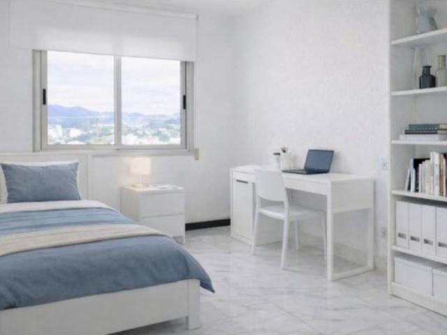 Apartamento en Alquiler en Estepona, Málaga