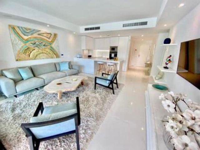 Apartamento en alquiler en Estepona, Málaga Costa del Sol
