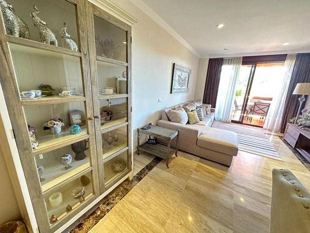 Apartamento en alquiler en Estepona, Málaga Costa del Sol
