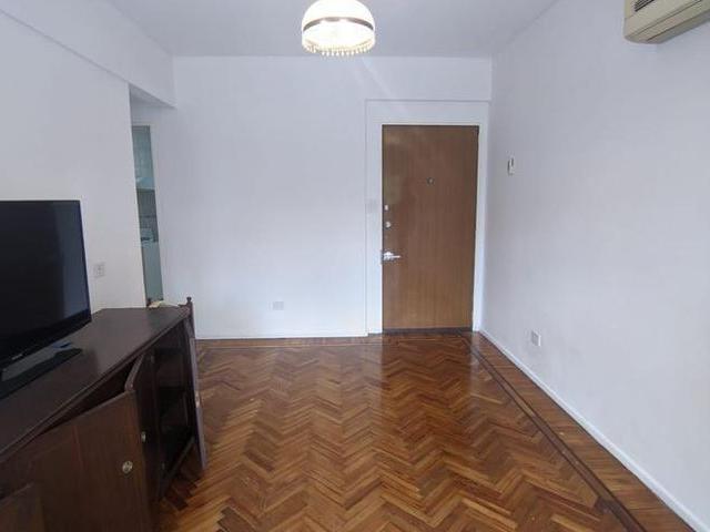 Apartamento en alquiler en Flores