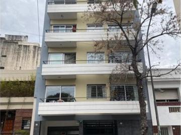 Apartamento en alquiler en Flores