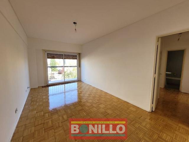 Apartamento en alquiler en Flores