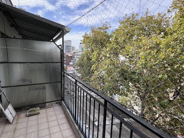 Apartamento en alquiler en Flores