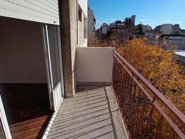 Apartamento en alquiler en Flores