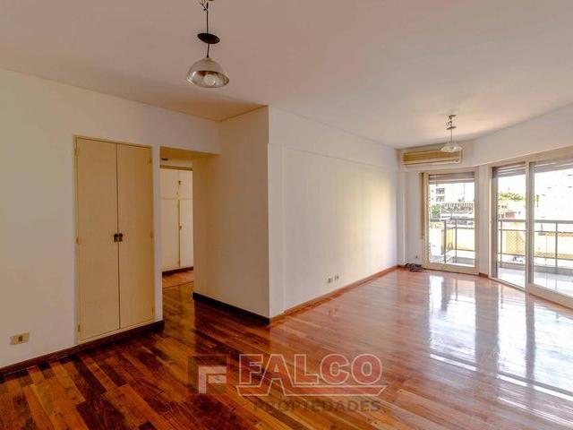 Apartamento en alquiler en Flores