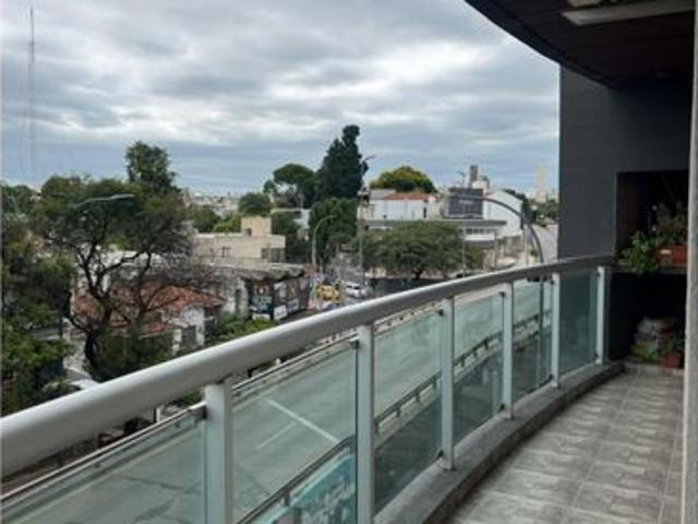 Apartamento en alquiler en General Paz