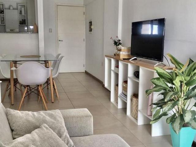 Apartamento en alquiler en General Paz