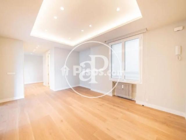 Apartamento en alquiler en Goya