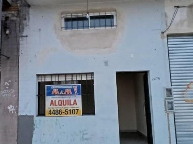 Apartamento en alquiler en Isidro Casanova