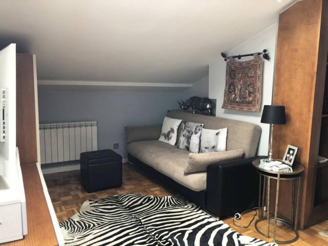 Apartamento en alquiler en Jaca