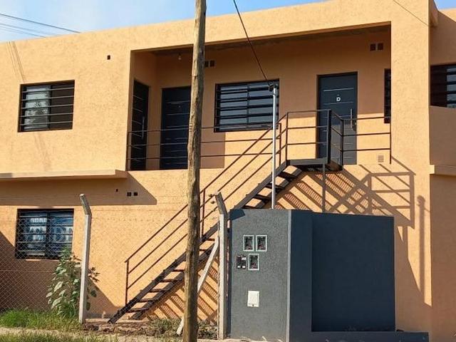 Apartamento en alquiler en José C Paz