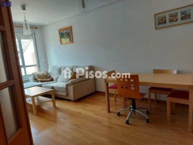 Apartamento en alquiler en La Victoria Subida A Fuente El Sol