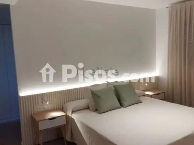 Apartamento en alquiler en La Campana Altos del Rodeo