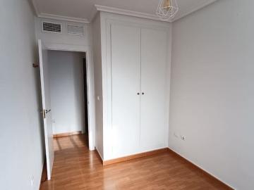 Apartamento en alquiler en La Marina, Alicante Costa Blanca
