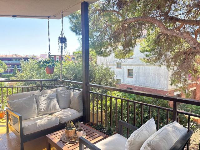 Apartamento en Alquiler en La Pineda