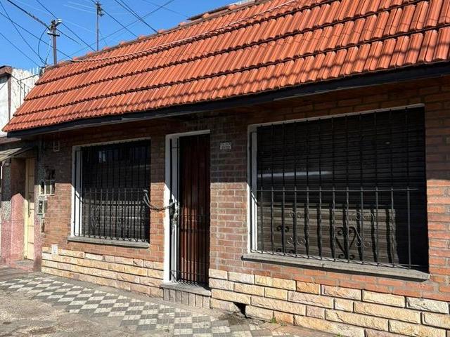 Apartamento en alquiler en Lanús Este