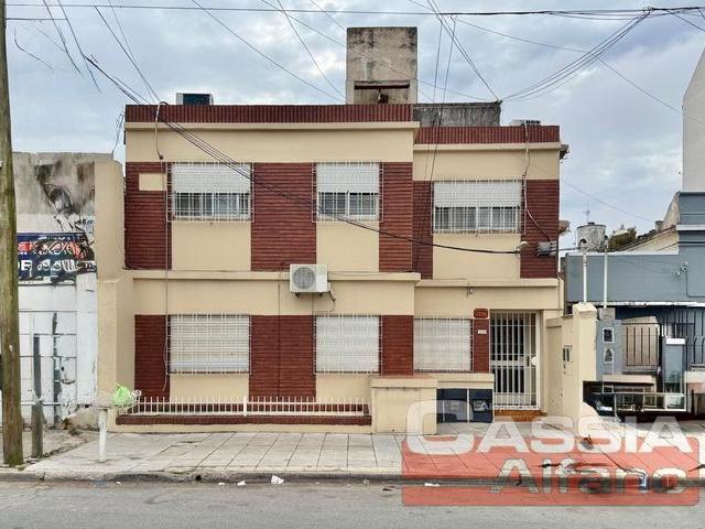 Apartamento en alquiler en Lanús Este