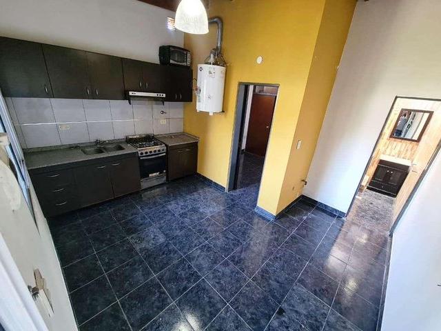 Apartamento en alquiler en Lanús Oeste