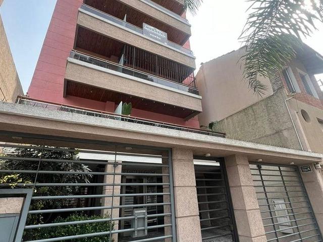 Apartamento en alquiler en Lanús Oeste