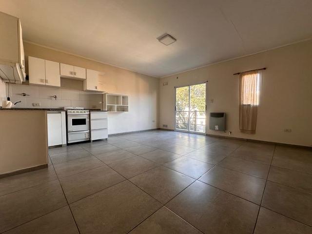 Apartamento en alquiler en Lanús Oeste