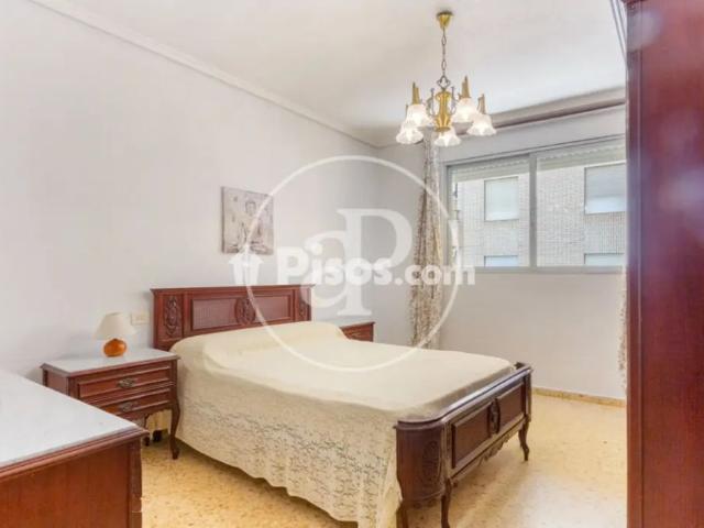 Apartamento en alquiler en Les Illes