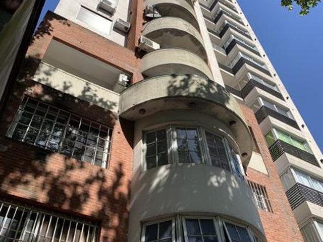 Apartamento en alquiler en Lomas de Zamora
