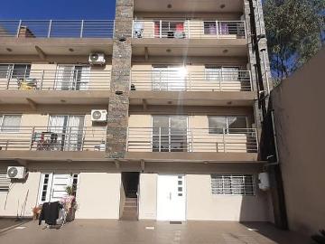 Apartamento en alquiler en Lomas de Zamora