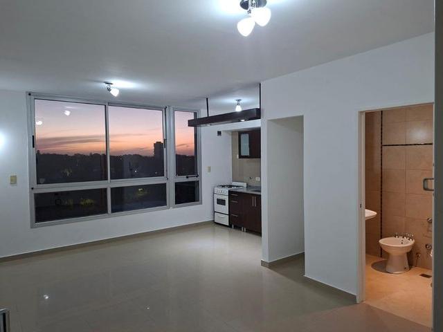 Apartamento en alquiler en Lomas de Zamora