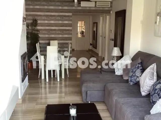 Apartamento en alquiler en los Geráneos